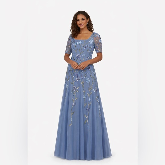 Adrianna Papell Beaded Blue Floral Short Sleeve Evening Gown Size 10 NWT MOB